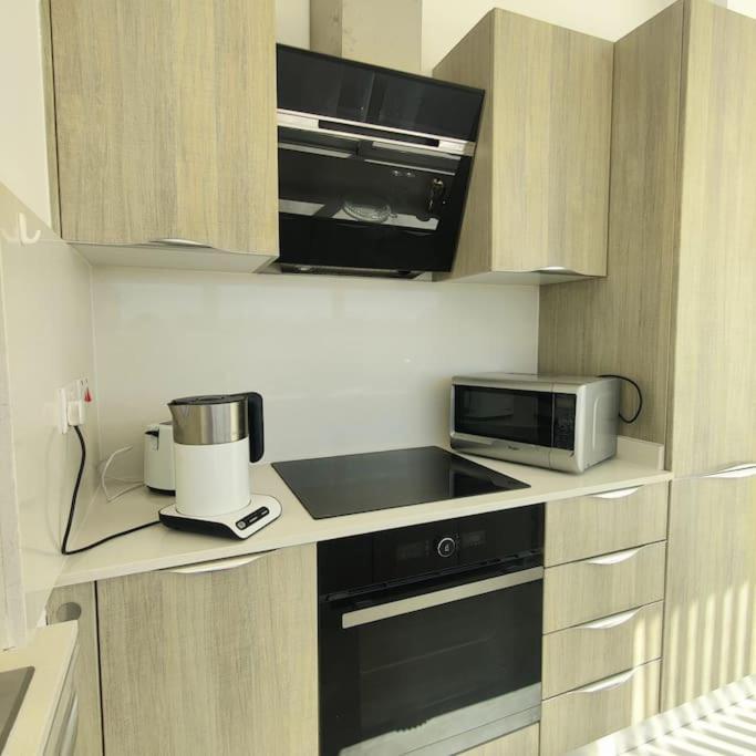 Апартаменты Cozy Penthouse In Central Malta Balzan Экстерьер фото